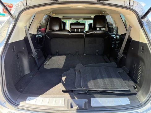 Used 2014 INFINITI QX60 Luxe w/ Premium Package AWD/4WD image 17