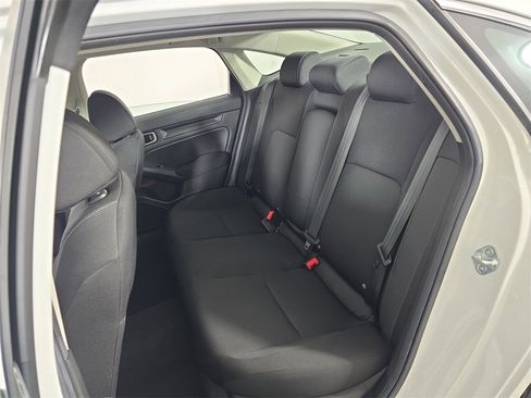 Certified 2024 Honda Civic EX image 17