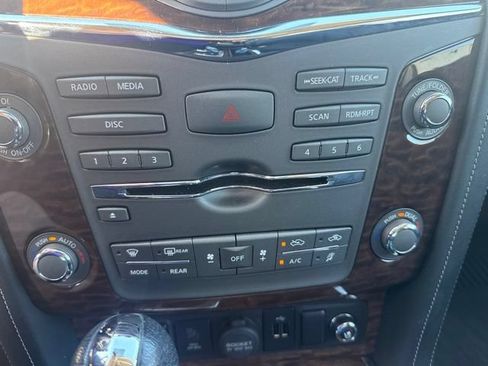 Used 2020 Nissan Armada Platinum w/ Captain's Chairs Package AWD/4WD image 18
