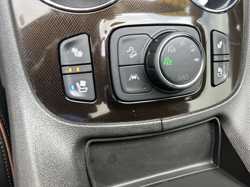 Certified 2023 GMC Acadia AT4 w/ Technology Package image 35