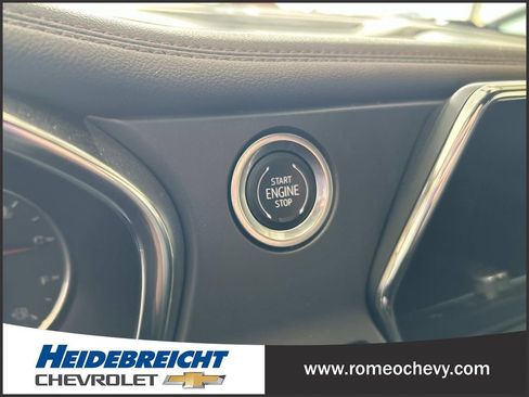 Used 2022 Chevrolet Blazer Premier w/ Enhanced Convenience Package AWD/4WD image 27