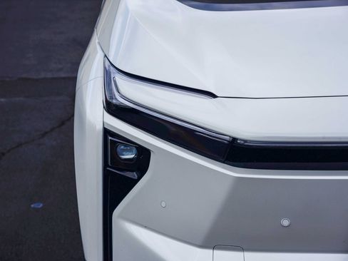 Certified 2026 Toyota bZ image 10