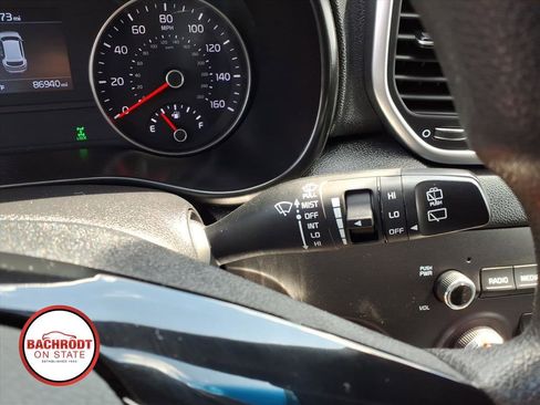 Used 2021 Kia Sportage LX AWD/4WD image 21