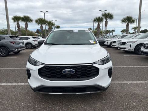Used 2025 Ford Escape Active image 3
