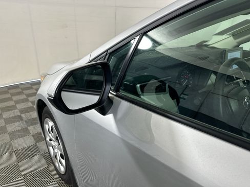 Certified 2025 Toyota Corolla LE FWD image 10