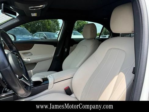 Used 2022 Mercedes-Benz A 220 4MATIC image 14