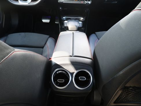 Used 2022 Mercedes-Benz A 220 4MATIC image 25