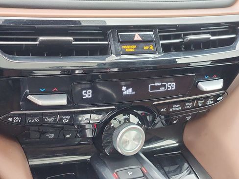 Certified 2022 Acura MDX SH-AWD w/ Technology Package image 16