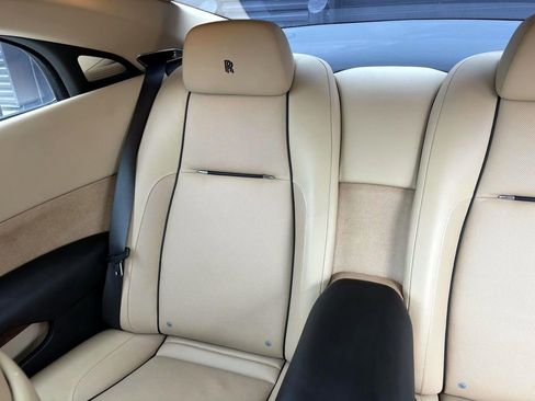 Used 2014 Rolls-Royce Wraith image 32