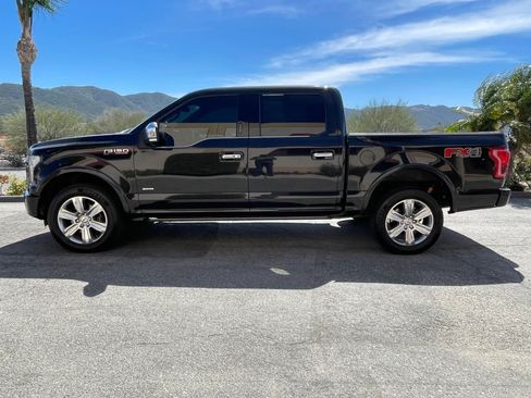 Used 2015 Ford F150 Platinum w/ Equipment Group 701A Luxury AWD/4WD image 8