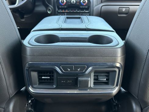 Used 2021 GMC Sierra 2500 Denali w/ Technology Package AWD/4WD image 21