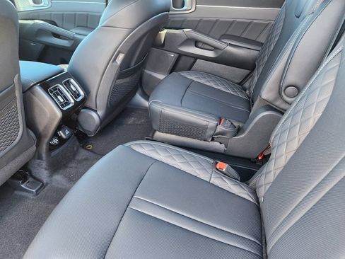 New 2026 Kia Sorento SX Prestige AWD/4WD image 9