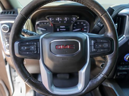 Used 2021 GMC Sierra 1500 SLT AWD/4WD image 15