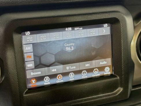 Used 2019 Jeep Wrangler Unlimited Sport S AWD/4WD image 21