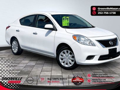 Used 2012 Nissan Versa SV w/ Convenience Pkg