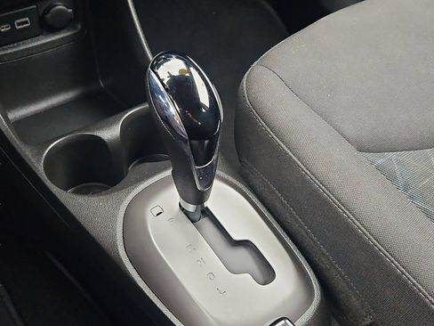 Certified 2019 Chevrolet Spark LT FWD image 22
