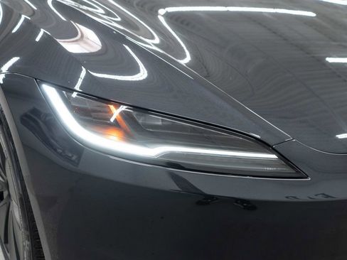 Used 2024 Tesla Model 3 image 38