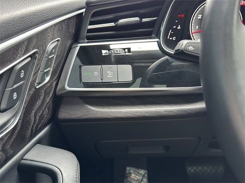 Used 2023 Audi Q7 3.0T Premium Plus w/ Premium Plus Package image 23