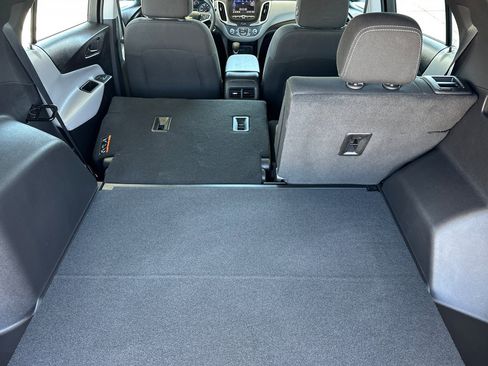 New 2024 Chevrolet Equinox LS image 18