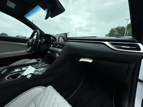New 2025 Genesis G70 3.3T Advanced w/ Sport Prestige Package AWD/4WD image 11
