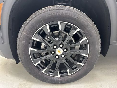 New 2026 Chevrolet Traverse LT w/ Sun and Wheel Package image 39
