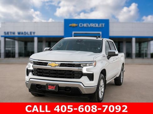 Used 2026 Chevrolet Silverado 1500 LT AWD/4WD image 2
