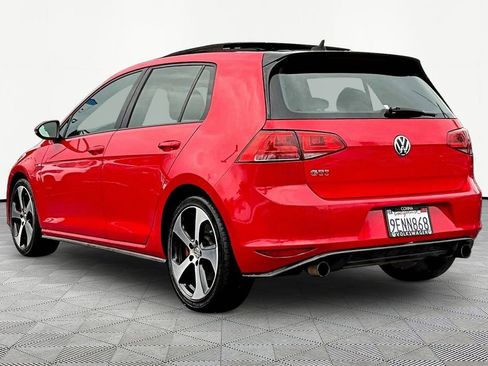 Used 2016 Volkswagen GTI SE image 4
