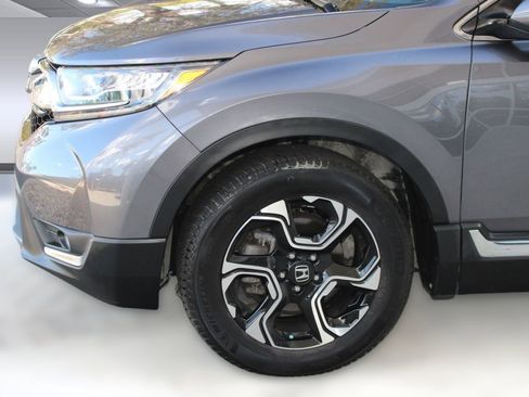 Used 2017 Honda CR-V Touring image 19