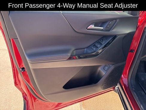 New 2026 Chevrolet Equinox LT w/ Convenience Package II image 14