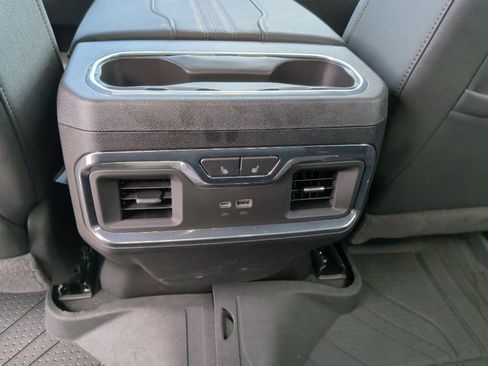 Used 2025 Chevrolet Silverado 2500 High Country w/ Technology Package AWD/4WD image 44