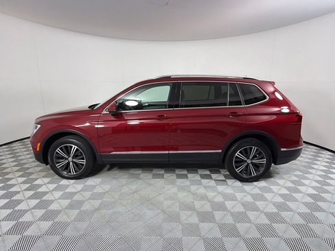 Used 2018 Volkswagen Tiguan SEL AWD/4WD image 8