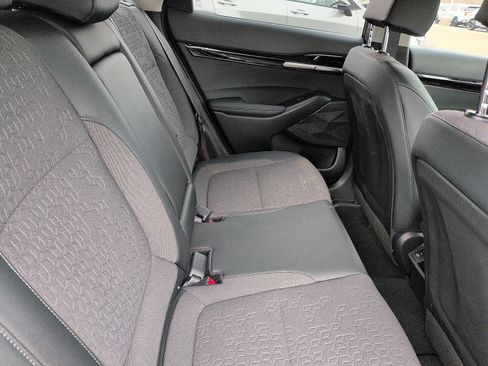 Used 2025 Kia Seltos S image 8