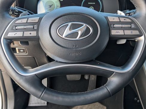 Used 2023 Hyundai Palisade SEL w/ Premium Package FWD image 5