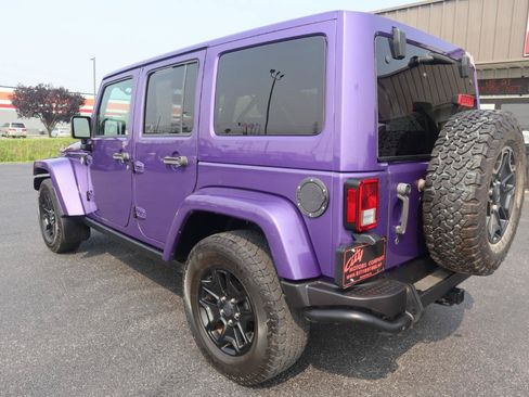 Used 2016 Jeep Wrangler Unlimited Sahara AWD/4WD image 24