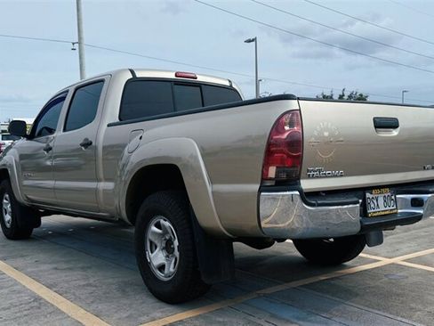 Used 2007 Toyota Tacoma PreRunner RWD image 4