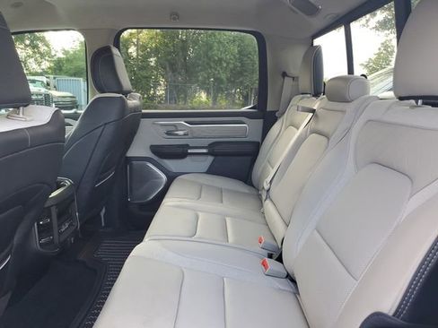 Used 2022 RAM 1500 Limited RWD image 10