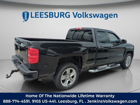 Used 2017 Chevrolet Silverado 1500 Custom w/ Custom Convenience Package image 6