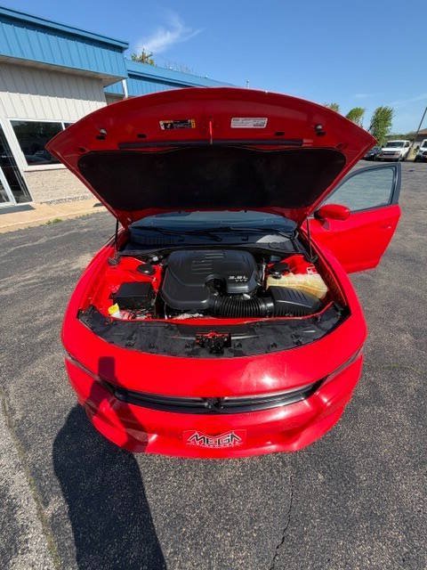 Used 2022 Dodge Charger SXT RWD image 10