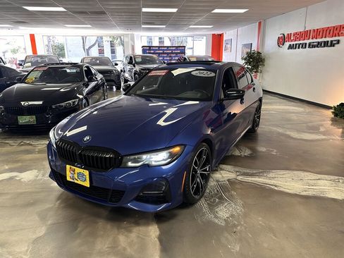 Used 2022 BMW 330i Sedan w/ M Sport Package image 14