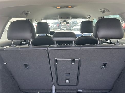 Used 2023 Volkswagen Taos SE image 6