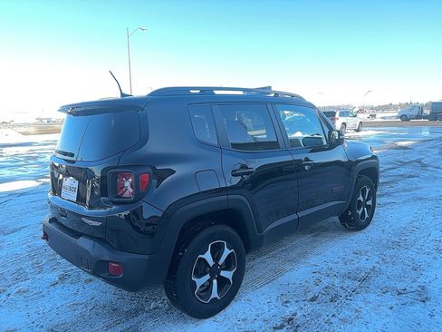 Used 2020 Jeep Renegade Trailhawk w/ Cold Weather Group image 5