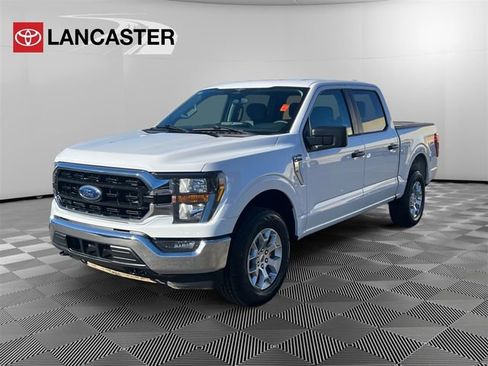 Used 2023 Ford F150 XLT image 3