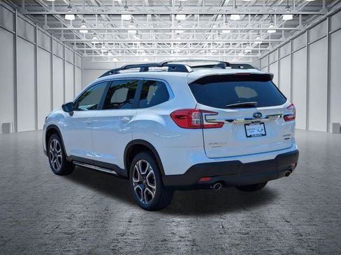 Used 2026 Subaru Ascent Limited AWD/4WD image 3