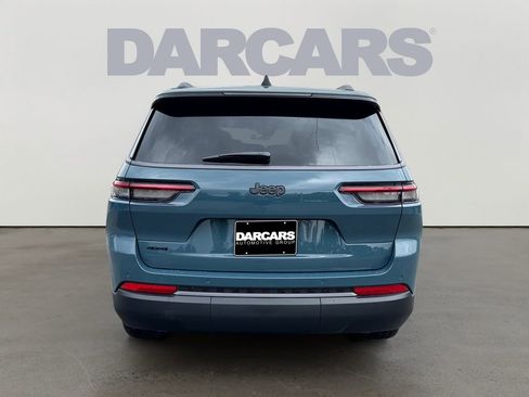 New 2026 Jeep Grand Cherokee L Limited w/ Limited Altitude Package AWD/4WD image 6