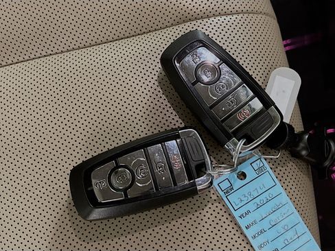 Used 2020 Lincoln Corsair FWD w/ Convenience Package image 36