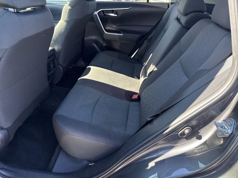Used 2023 Toyota RAV4 XLE image 21