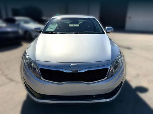 Used 2013 Kia Optima LX FWD image 8