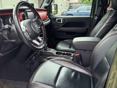 Used 2021 Jeep Wrangler Unlimited Rubicon AWD/4WD image 5
