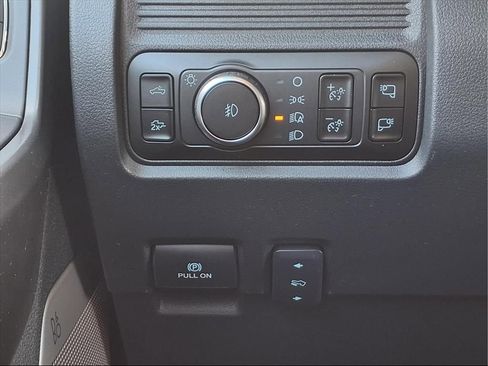 New 2026 Ford F250 Lariat w/ Chrome Package image 11