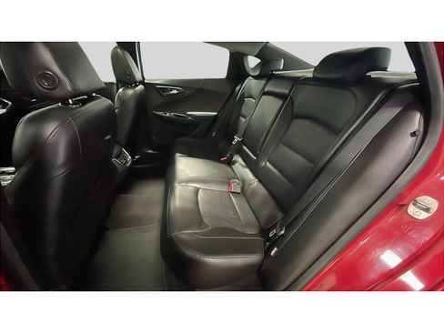 Used 2016 Chevrolet Malibu Premier w/ Driver Confidence Package II FWD image 15